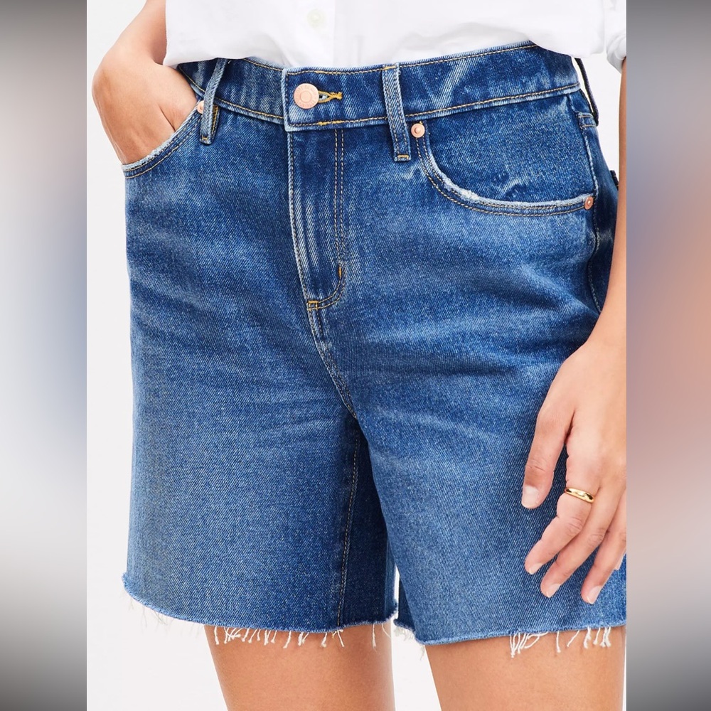 The Loft Women’s Size 14 Frayed Hem Denim Boyfriend Shorts